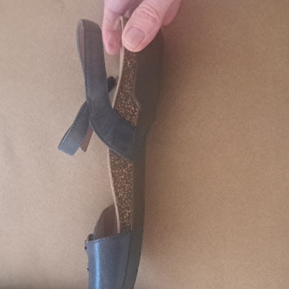 Dansko Navy Leather,adjustable Velcro sandal sz39 Excellent Condition - Picture 6 of 6